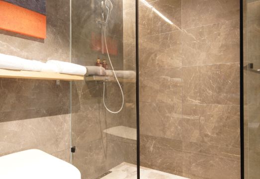 원창 메이린 홀리데이 호텔