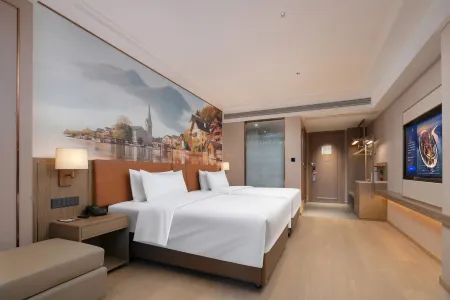 vienna  hotel（Xiantao Fuzhou Avenue Store） Отели в г. Сяньтао