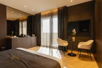 Green Park Penthouse Suite & Pool Hotels in Capurso