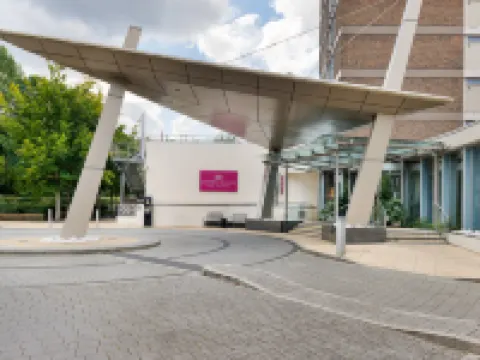 Crowne Plaza LONDON - GATWICK AIRPORT by IHG Hotels in Crawley