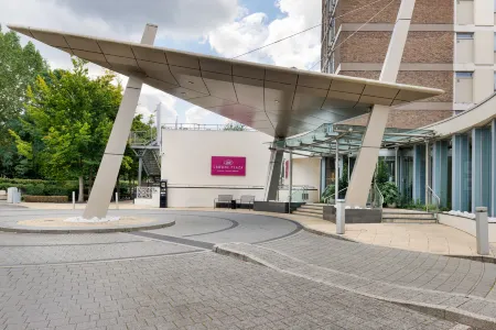 Crowne Plaza London - Gatwick Airport