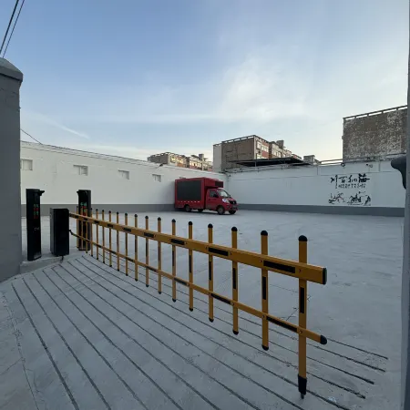 Linyi Guozun Business Hotel