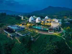 Xinchang Mountain Letter · Cloudside Homestay
