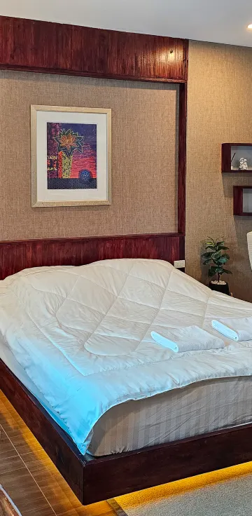 ห้องดีลักซ์เตียงเดี่ยวพร้อมสระว่ายน้ำ