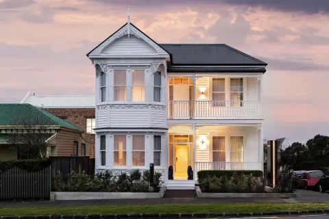 Hotel Fitzroy by Luminous