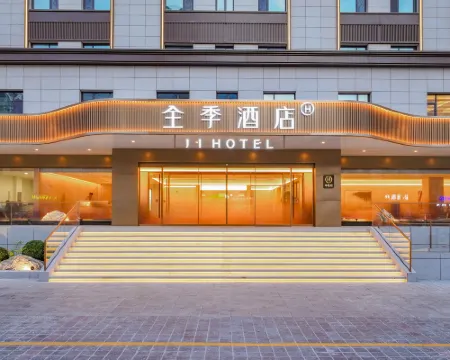 jiホテル(承徳豊寧) 豊寧のホテル