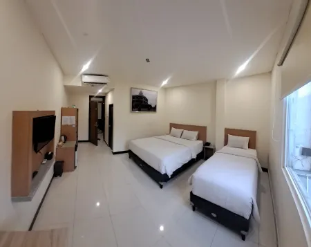 LUMBA LUMBA INN WARU