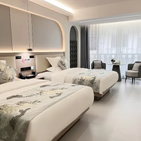 Yunmuxi Hotel (Nanla River Starry Night Market Branch)