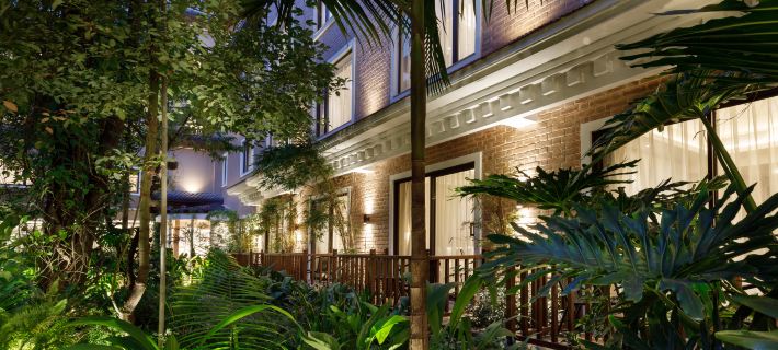 Hotel Thrive, A Tropical Courtyard Ξενοδοχεία στην πόλη Κατμαντού