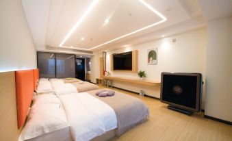 Bojin Hotel (Guiyang Railway Station Wanxiang City)