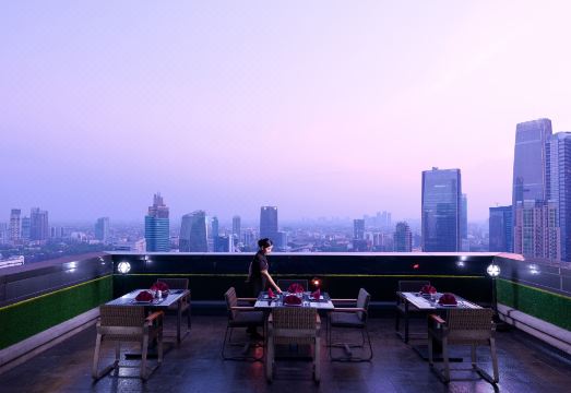 4. 맨해튼 호텔 자..