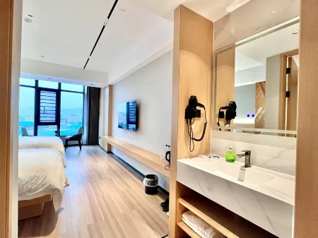 Lanshan Xuanyue Hotel