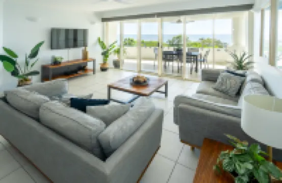Waters Edge Apartment