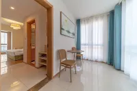 Blueberry apartment chain (Lushangzhongxin store) - balcony