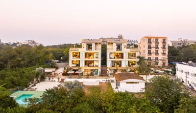 Weizhou Island Youyu Holiday Homestay (Wucaitan Branch) Hotels near Weizhou Island