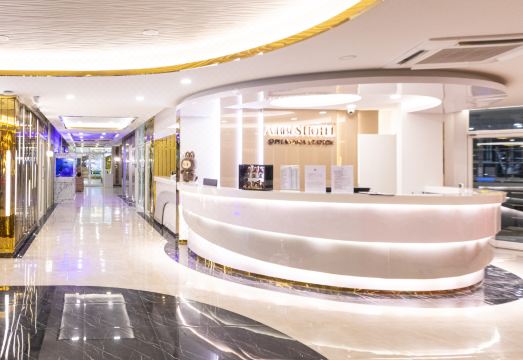 14 Sathorn Hotel No-Parking 객실