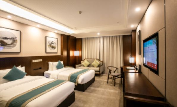 Four Seasons Yony Hotel