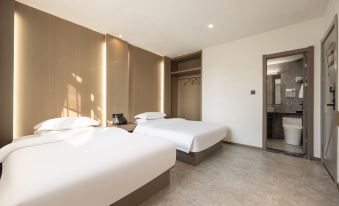 Qingteng Yisu Hotel (Ningbo Tianyi Square  Store )