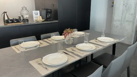 base FUXING Serviced Apartment Отели рядом с достопримечательностью «Laiyifen»