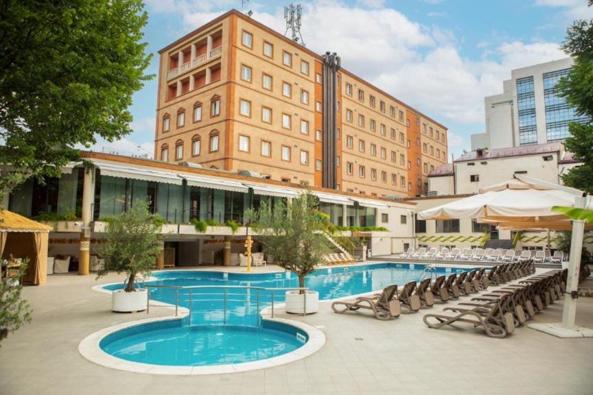 Best Western Plus Congress Hotel Hotels in Eriwan
