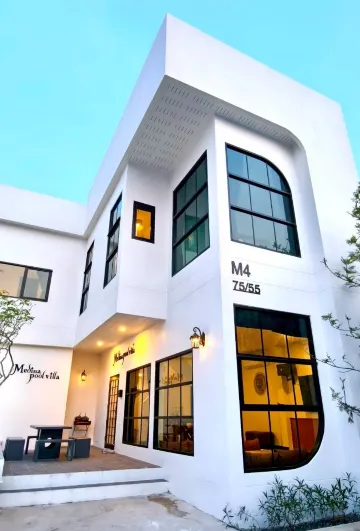 M4-Medina Pool Villa-Bangsaen