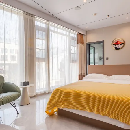 Hezhizhou Homestay (Third Seaside Bathing Beach)