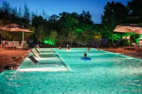 Nanshan Bamboo Hai'anyu Yuenanshan Hot Spring Resort Hotel - Romantic