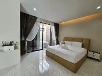 Baan First Pool Villa