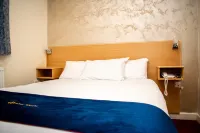 Royal Square Hotel - NEC & Birmingham Airport Hotels in Coleshill