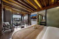 Lanfeng Homestay in Shaxi Ancient Town