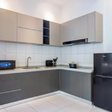 The Sun by Stellar ALV Отели в г. Баян Лепас