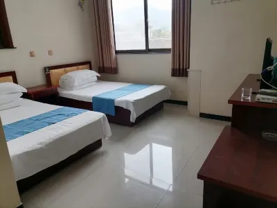 Yixian Erjie Farm House