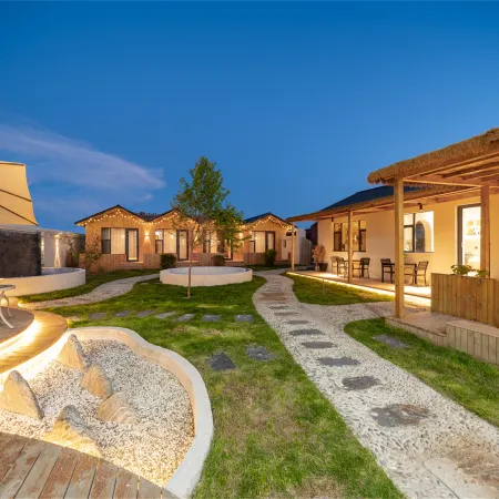 Tekes Yunshang Yimu Homestay