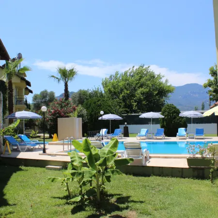 Summer Life Villa Apart Hotel