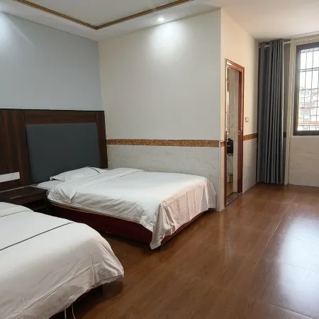 Qinyuan Hotel (Yueyang Jin'e East Road)