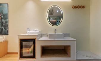 Miao Village Inn (West River Thousand Miao Village No.1 Wind and Rain Bridge Store)