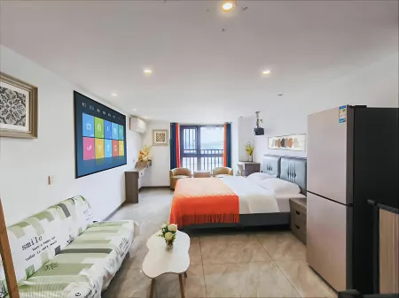 Qixi cinema apartment Отели рядом с достопримечательностью «Fuzhou Technical School»