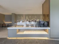 Palace Hotel (Huzhou High speed Railway Station Branch) Hotel di Huzhou