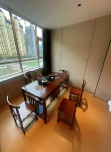 Lanfeng Hotel (Longnan Tanchang Guan'egou Bridge)