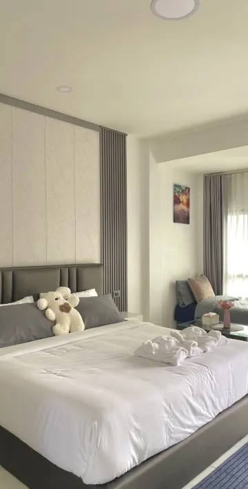 Triple Room-Netflix, With Shower