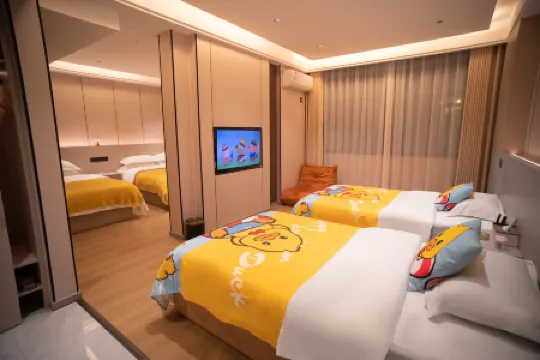 Manxiang Hotel (Huangguoshu Ticket Center)