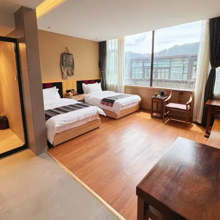 Yuexia Ejie Homestay