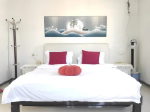 Hejia Xiaoyuan Chinese Inn