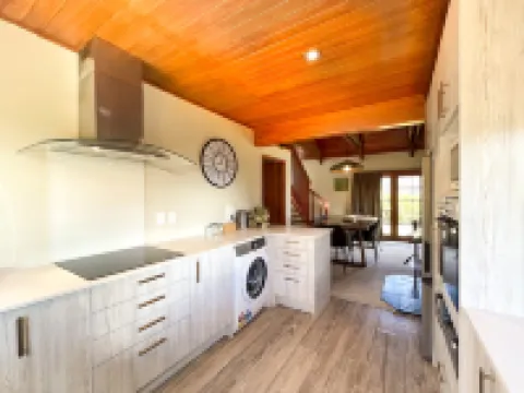 Glenorchy Lake House Hotels in Glenorchy