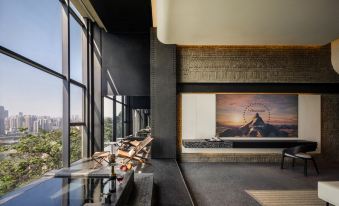YOLO Eling Art Gallery Hotel(Erling No. 2 Factory Cultural and Creative Park Store)