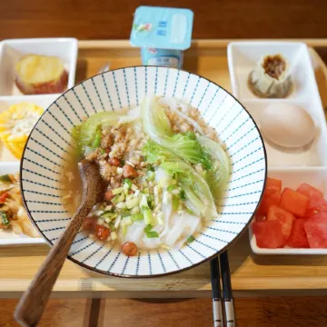 Ting Yue Mei su (East Store of Libo Xiaoqkong Scenic Area)