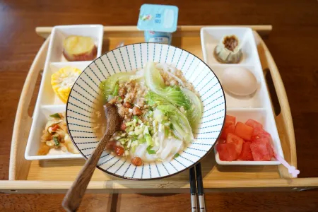 Ting Yue Mei su (East Store of Libo Xiaoqkong Scenic Area) Отели в г. Либо