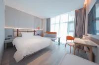 Homeinn Selected Hotel (Datong High-Speed Railway Station Wanda)