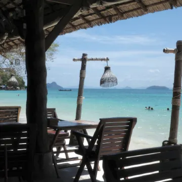 Phi Phi Relax Beach Resort