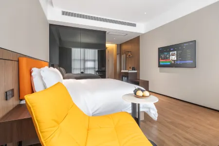 Shed Hotel Отели рядом с достопримечательностью «Shenzhen Airport Fuyong Pier - Passenger Terminal»